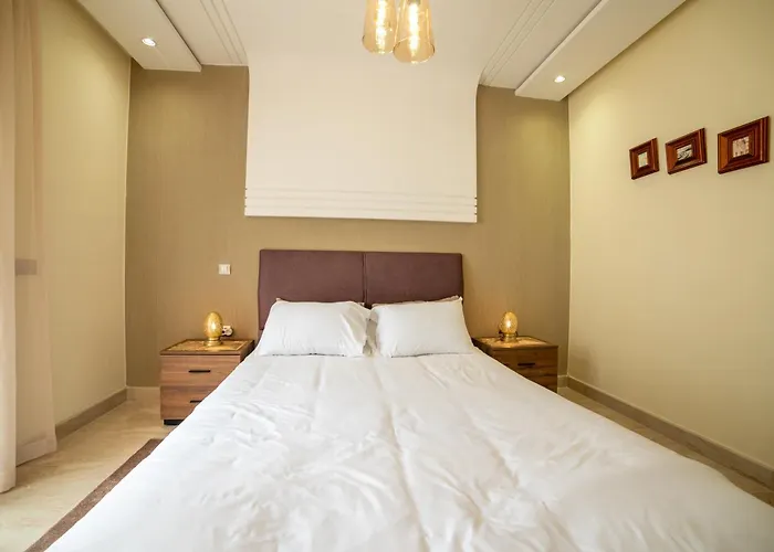 Luxury Seafront Apartment 101Sqm With 2 Bedrooms And Wi-Fi Unlimited