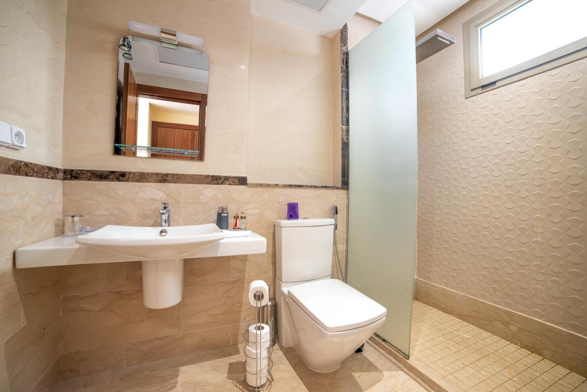公寓 Luxury Seafront 101sqm With 2 Bedrooms And Wi-fi Unlimited