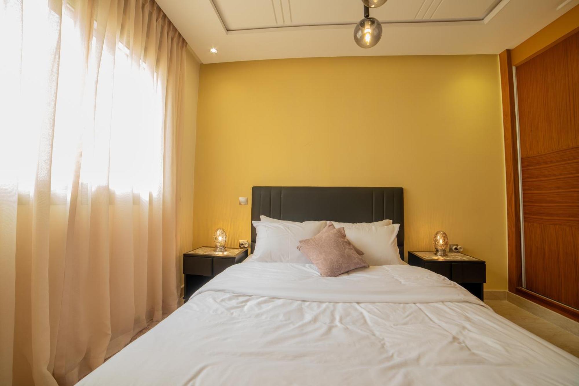 Luxury Seafront 101sqm With 2 Bedrooms And Wi-fi Unlimited *